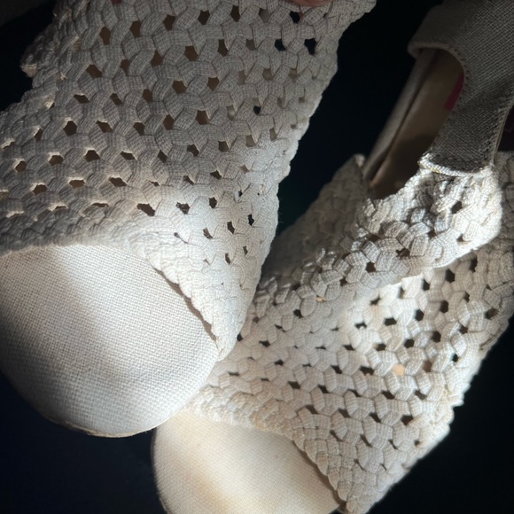 Shoes size 9M - Picture 7 of 15